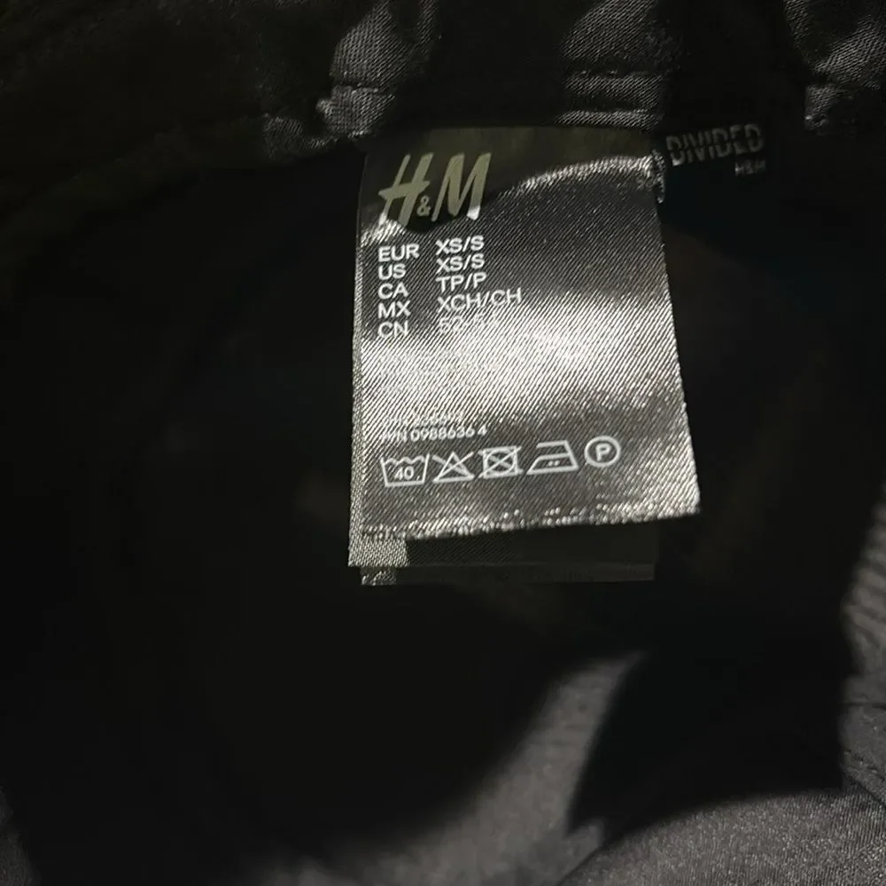 NWT New H&M Black White Plaid Soft Bucket Hat Size XS/S